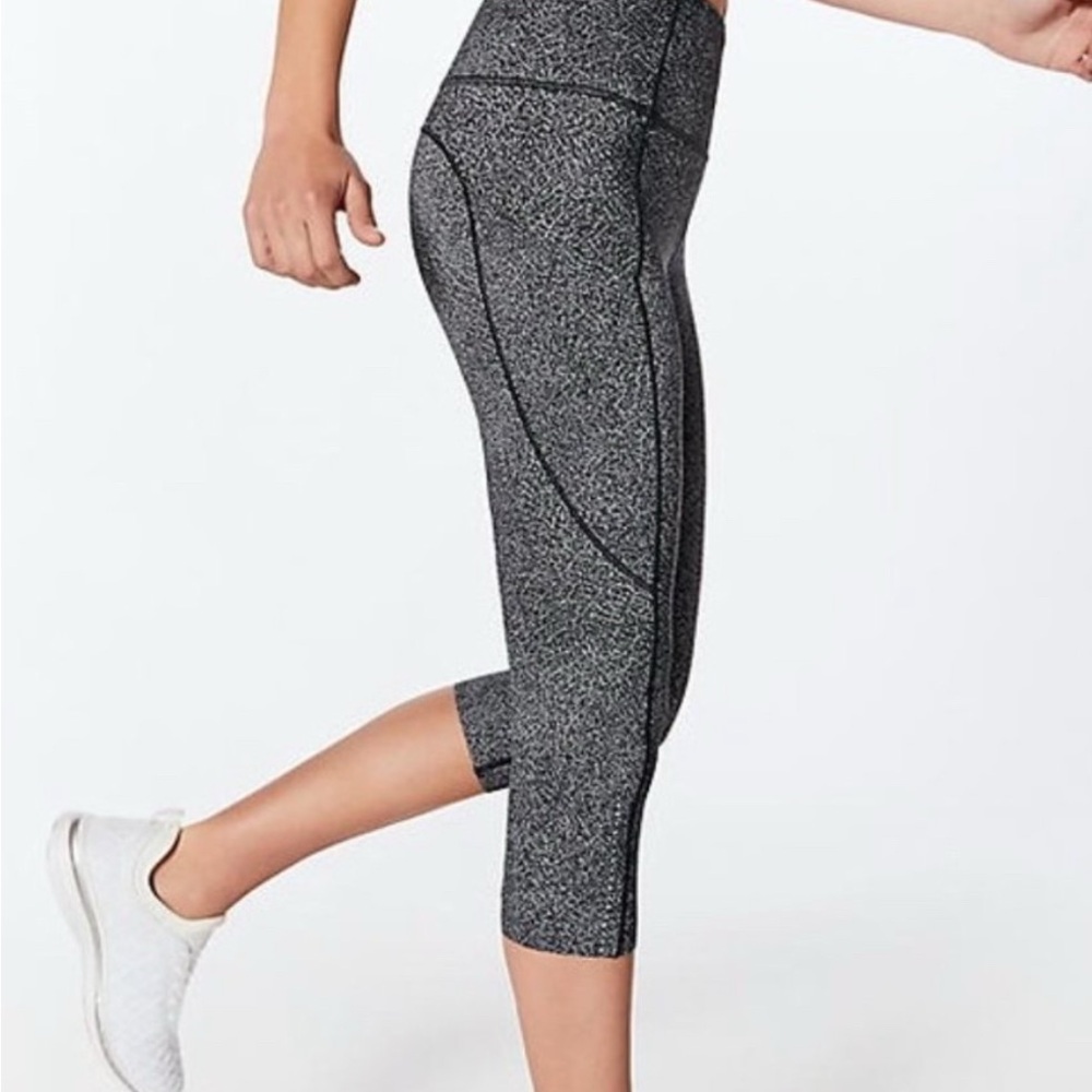 Lululemon Fast & Free Crop II Nulux 19" Leggings Running Athletic High Rise 8